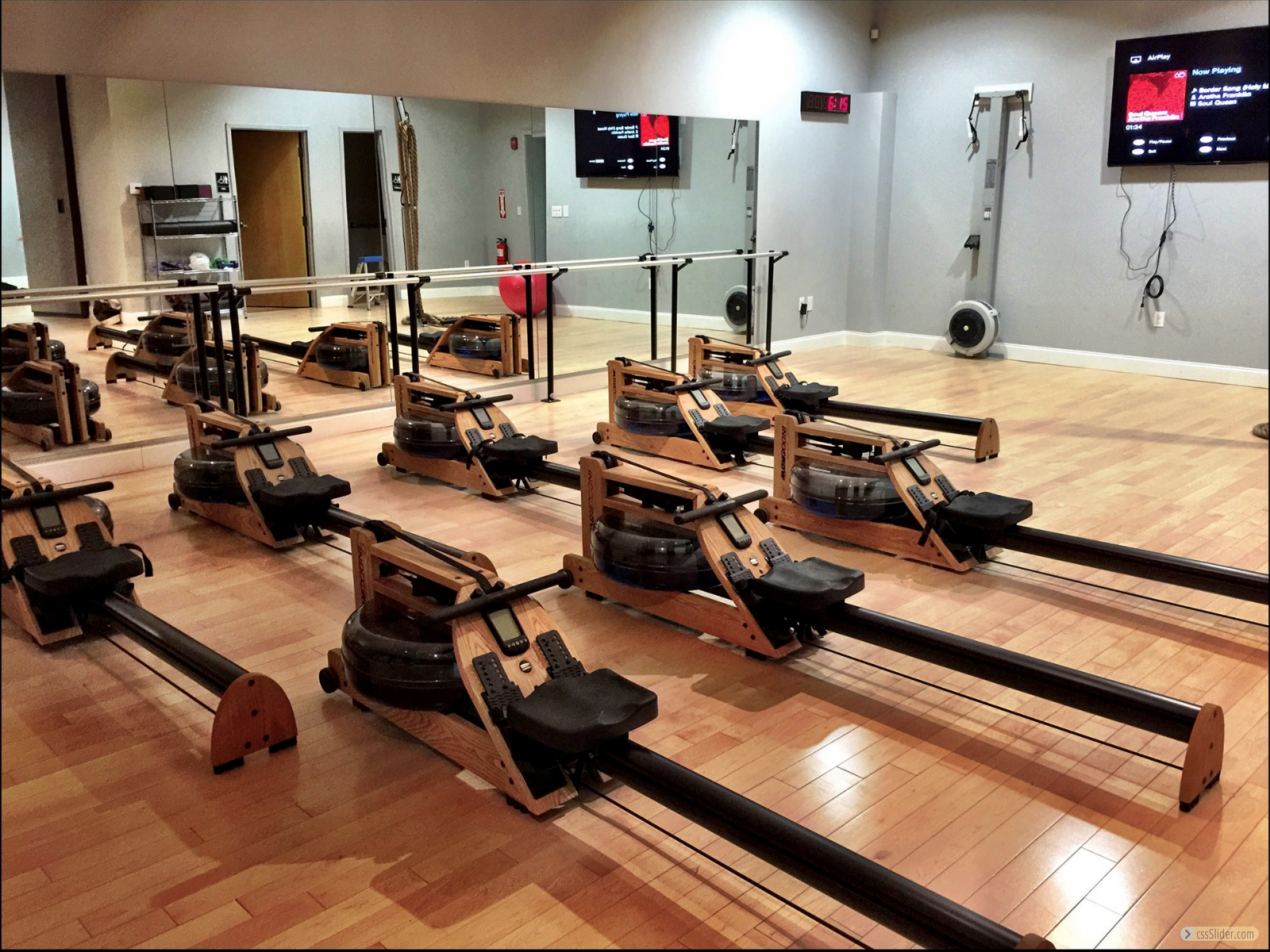 H.Y.P. Studio 7 - MA